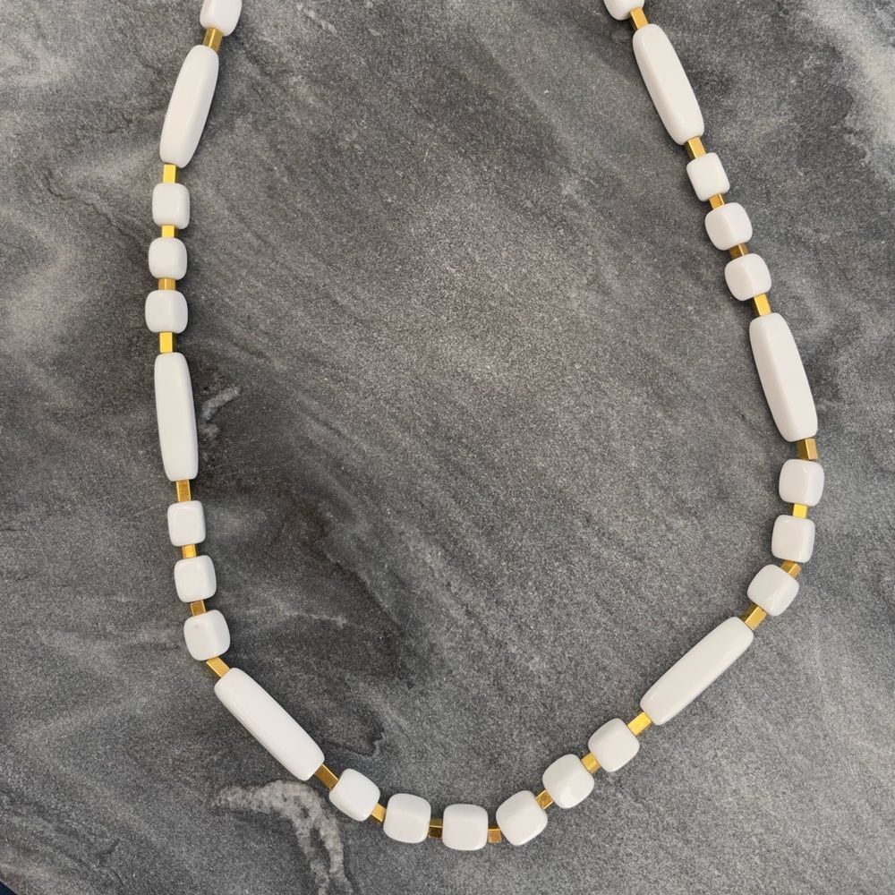Chic for the summer! Trifari White and Gold Beaded Necklace